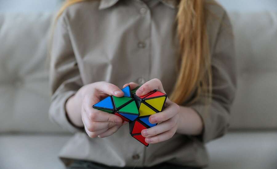 CodeAdvantage, Pygame simple for kids