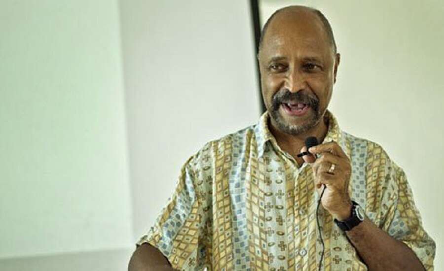 Code Advantage, Clarence Ellis